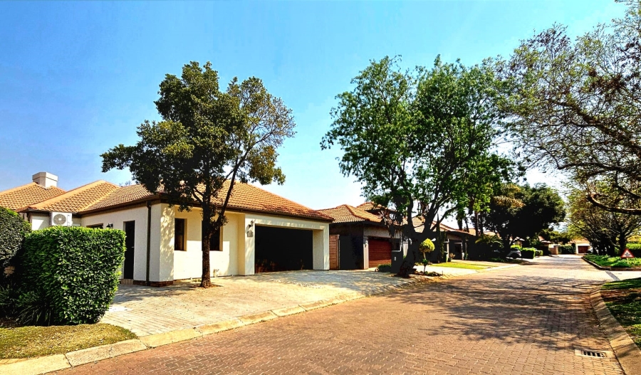 4 Bedroom Property for Sale in Pecanwood Estate North West